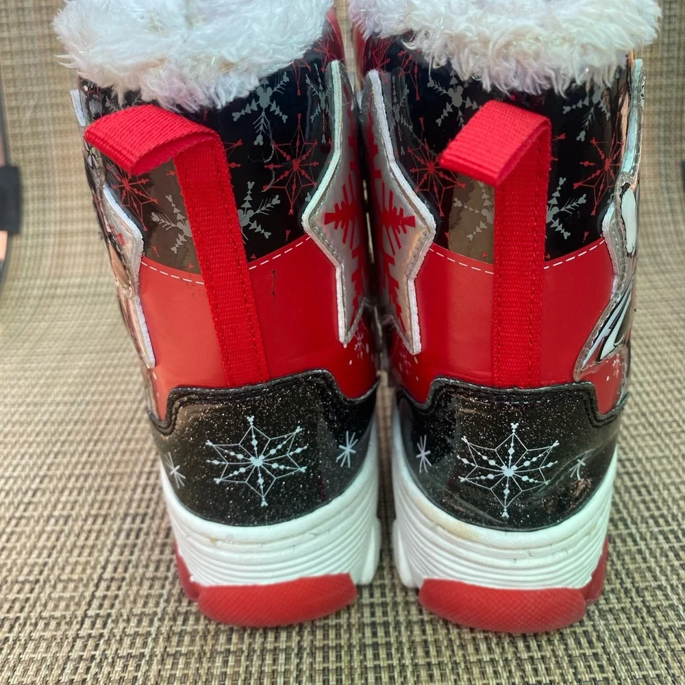 Disney Red and Black Mickey and Minnie Mouse‎ Snow Boots size 12
